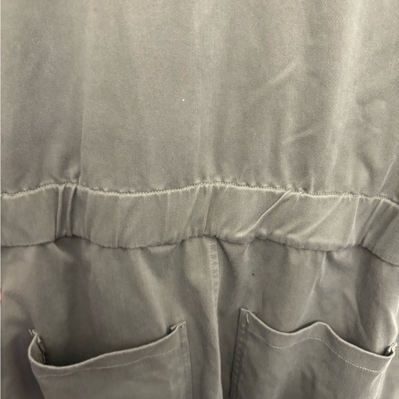 Mono B Sage Green Women’s Utility Short-Sleeved Jumpsuit 6 Pockets, Size L - Picture 10 of 11